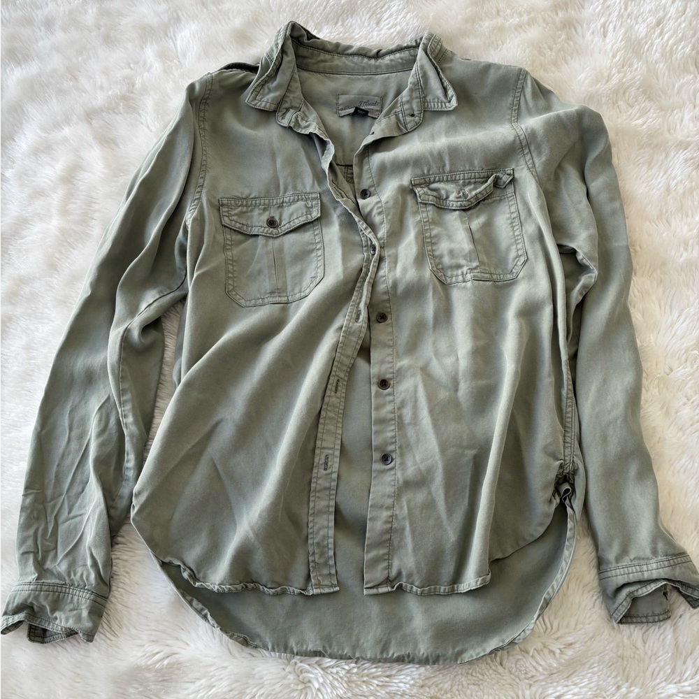 Universal Thread Olive Button Down Shirt - image 1